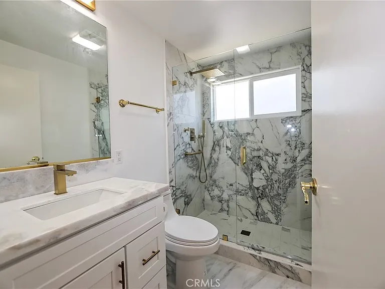 5939 Graves Ave — Photo 12