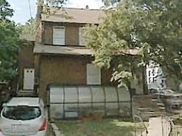 4218 216th St, Bayside, NY 11361