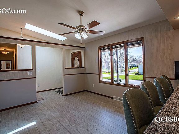 4th image of 4706 5th St #A