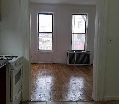 3rd image of 504 Flatbush Ave APT 2F