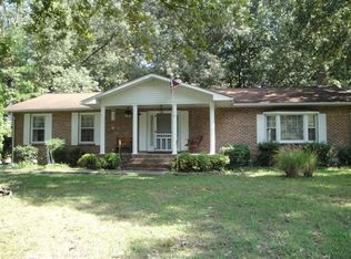 451 Bowling Alley Rd, Manchester, TN 37355