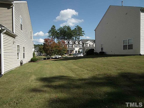 2nd image of 1725-901 W