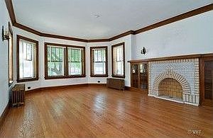 2nd image of 5840 N Moody Ave