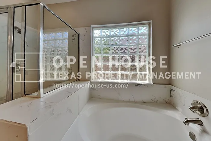 18414 Polo Meadow Dr — Photo 12
