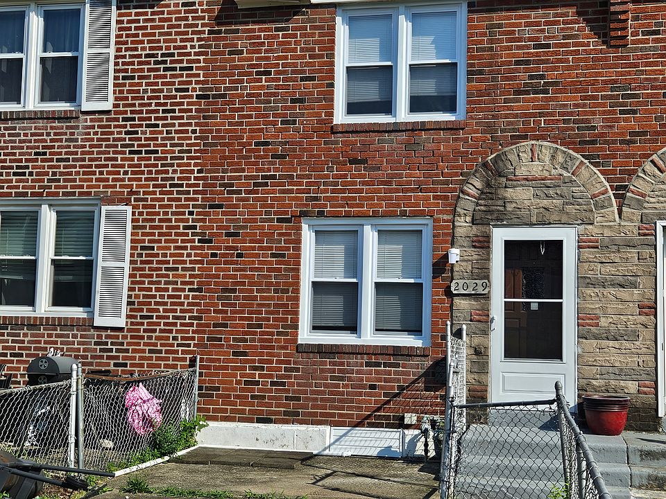 1st image of 2029 Heather Rd