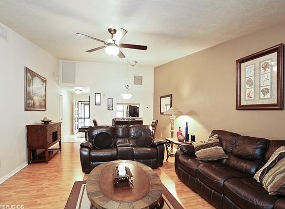 5th image of 2091 Pine Isle Ln #2091