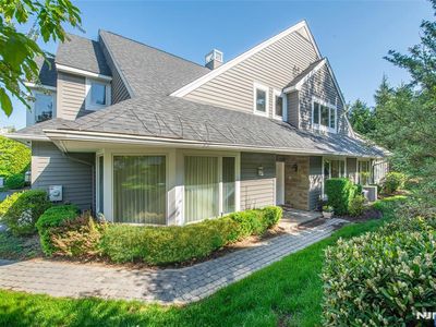 164 Brewster Rd, Wyckoff, NJ, 07481