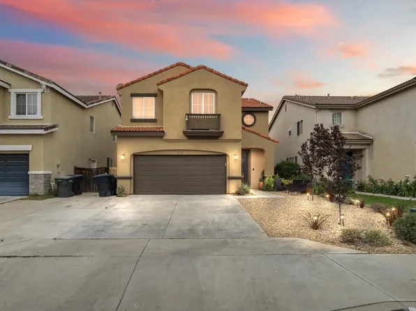 1217 Leopard Ln, Perris, CA 92571