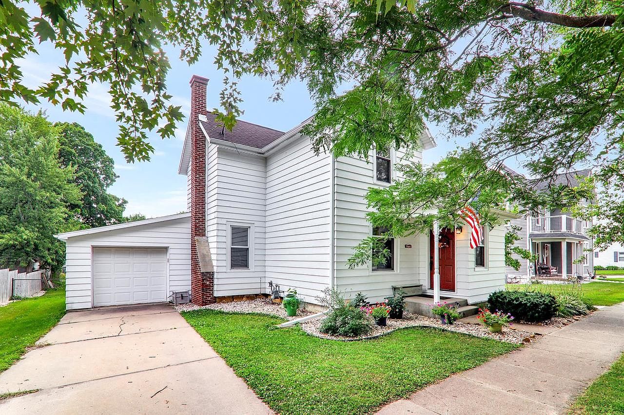 1012 1st St, New Glarus, WI 53574 Zillow