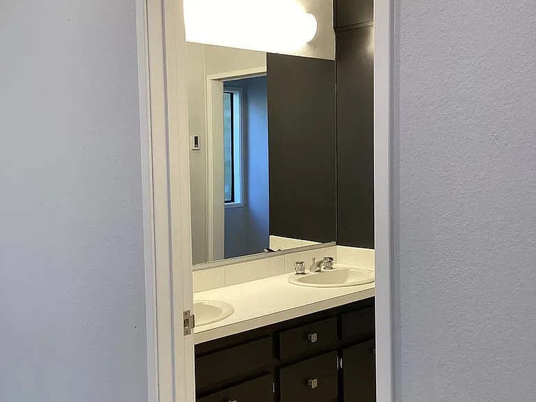 4007 SW Fairhaven Ct — Photo 16