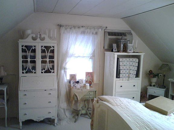 Upstairs Bedroom