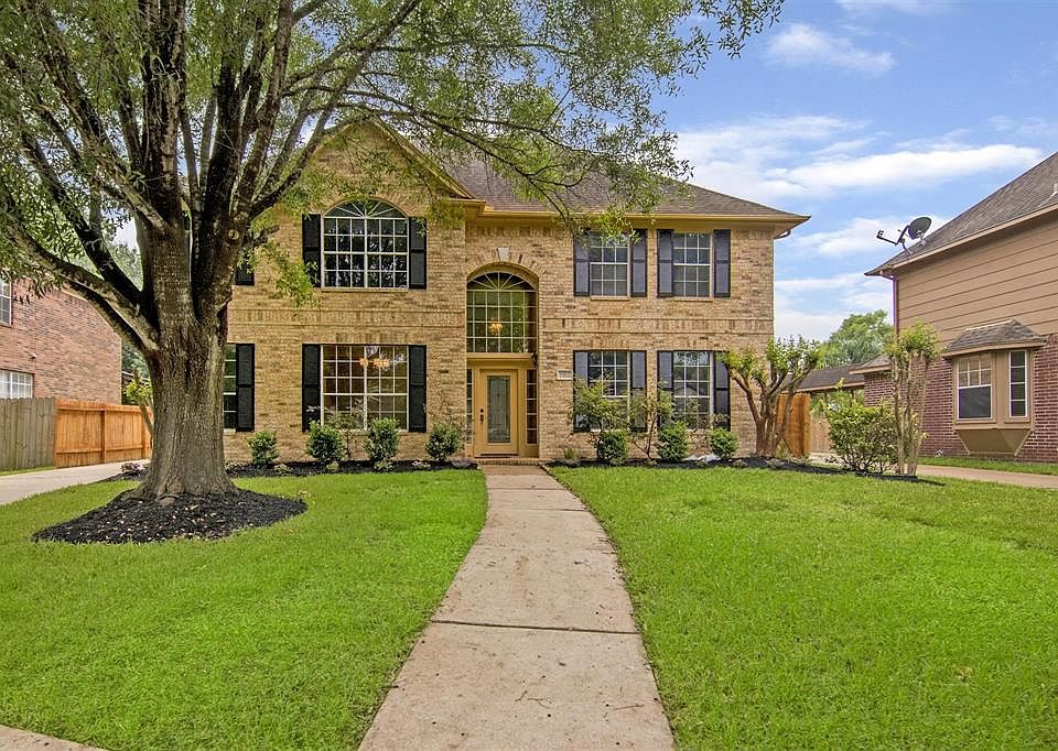 1st image of 2105 Castle Beach Ct