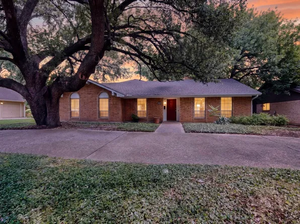 2306 Lawnmeadow Dr, Richardson, TX 75080
