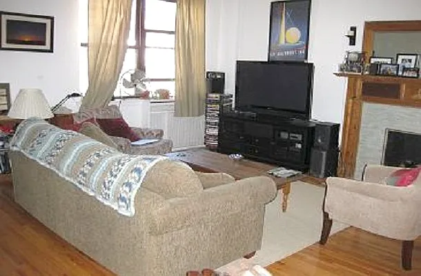 Rented by America Mecca Realty LLC | media 6