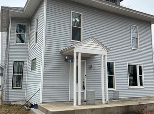 110 E 9th St, Grand Island, NE 68801