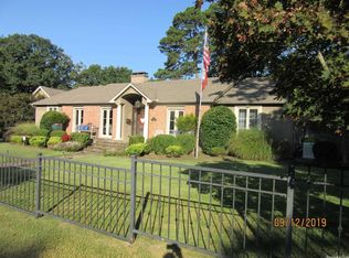 300 McMillen Trl, Little Rock, AR 72207