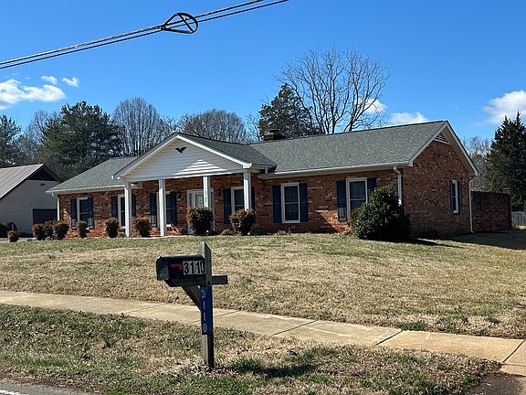 3rd image of 3120 Middlebrook Dr