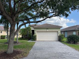 10086 SW Chadwick Dr, Port Saint Lucie, FL 34987