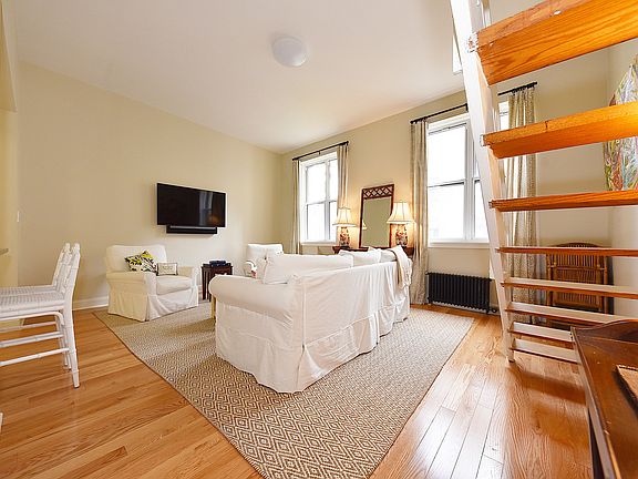 4th image of 160 W 16th St APT 6C