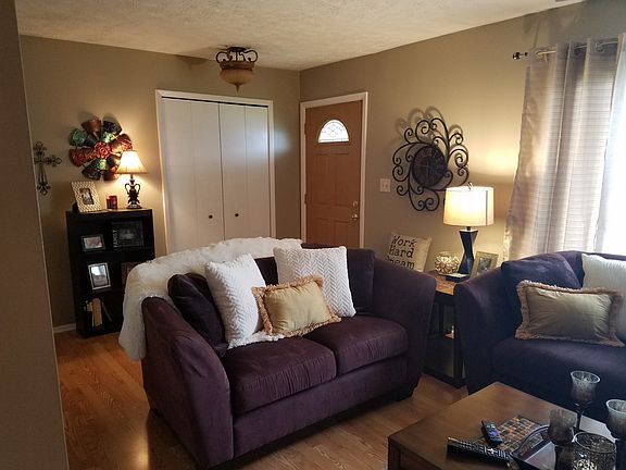 2nd image of 2532 Ashdale Dr