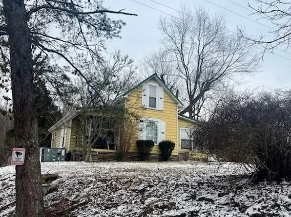 3710 Fisher Rd, Athens, OH 45701