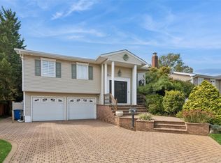 1650 James Street, Merrick, NY 11566
