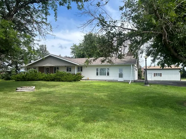 2910 N Humiston Ave, Worthington, MN 56187