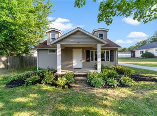 41631 Rosewood St, Elyria, OH 44035