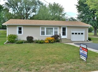 302 E Williams St, Farmland, IN 47340