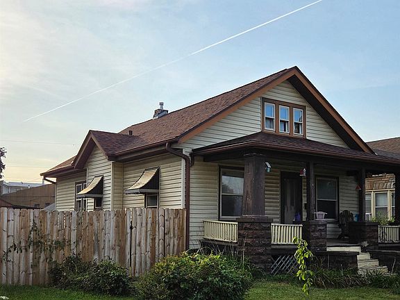 2nd image of 411 41st St