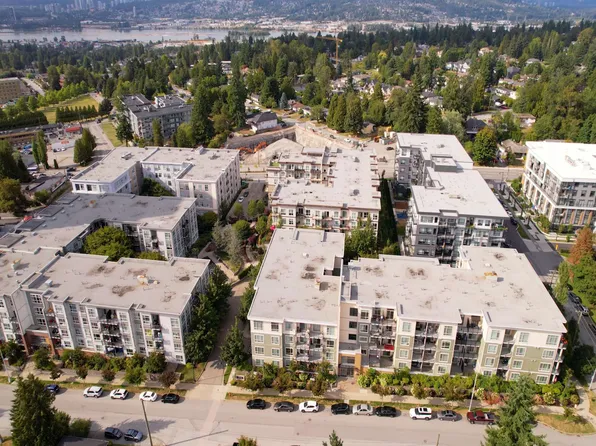 13768 108th Ave #503, Surrey, BC V3T 0L9