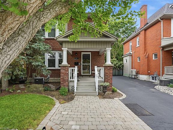 3rd image of 2116 Caroline St