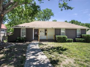 704 N 39th St, Blue Springs, MO 64015