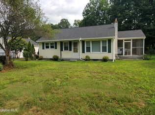 45 Smith Bridge Rd, Saratoga Springs, NY 12866