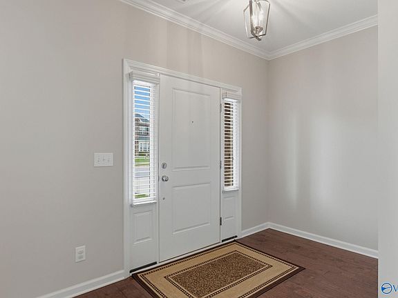 4th image of 122 Fargo Cir