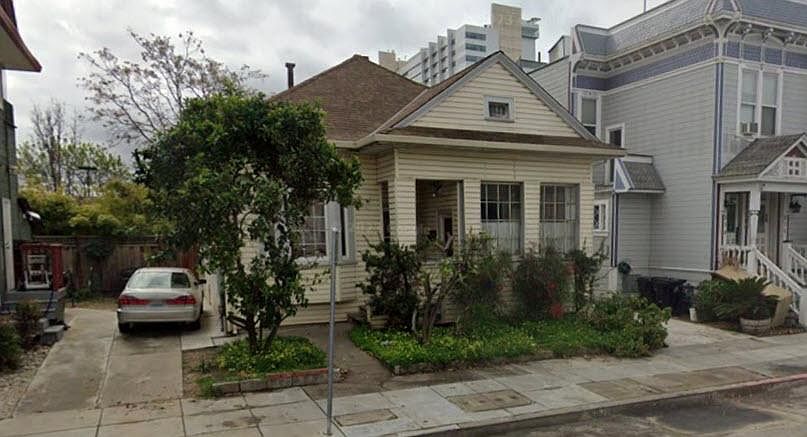 1st image of 280 E Saint John St #3
