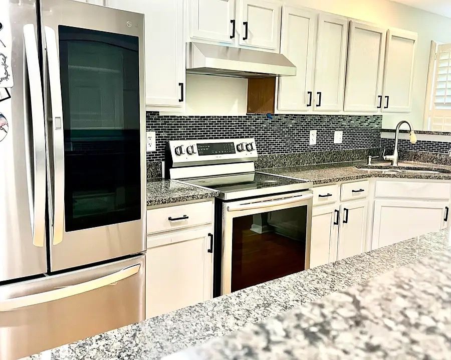2nd image of 8709 Grassy Oak Trl