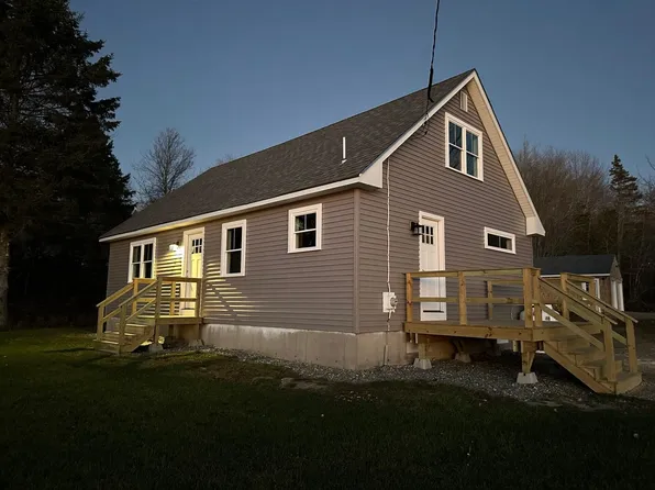 2 Gameston Park Road, Ellsworth, ME 04605