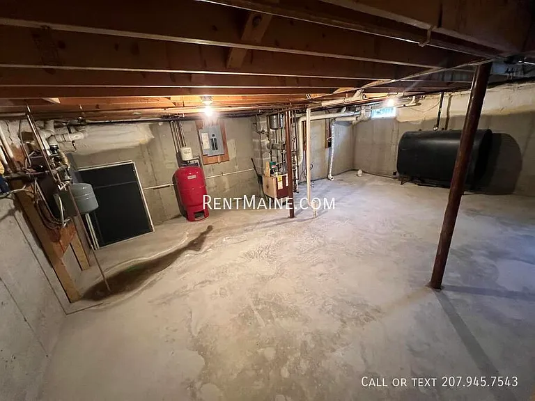 71 Valley View Ln #B — Photo 9