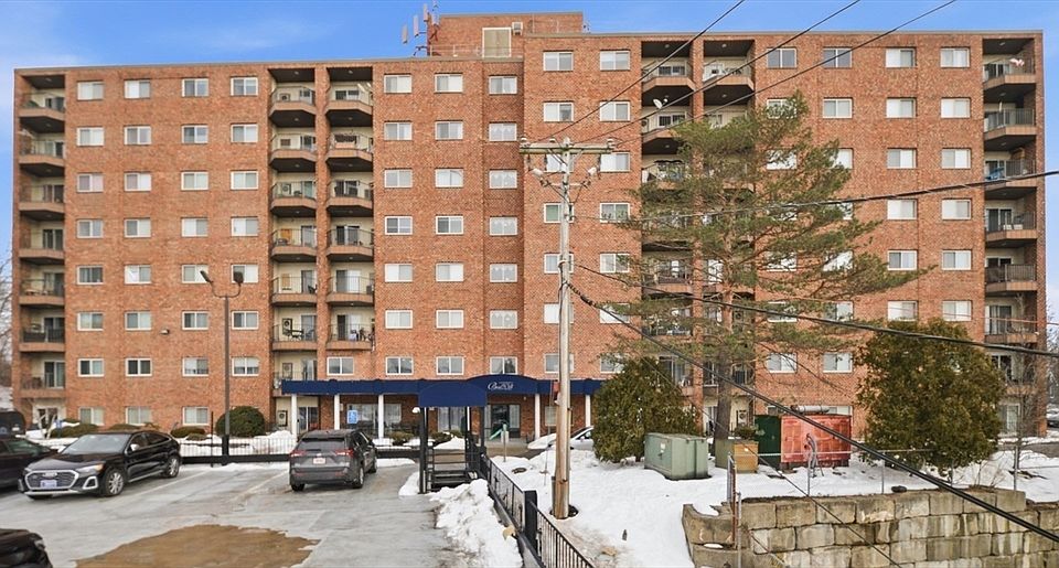 1st image of 230 Willard St Unit 102