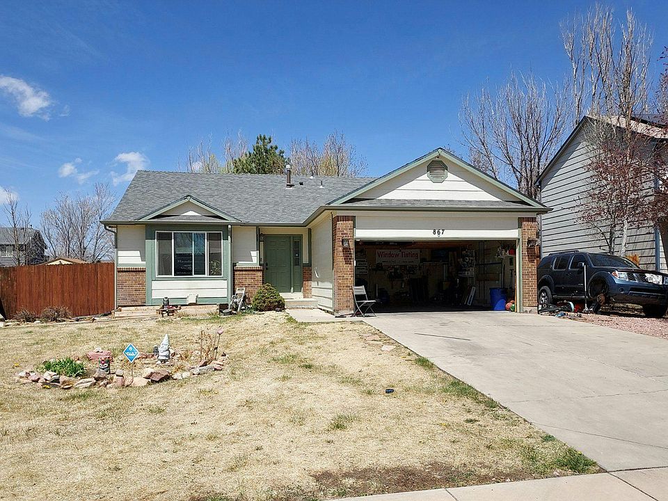 1st image of 867 Daffodil St