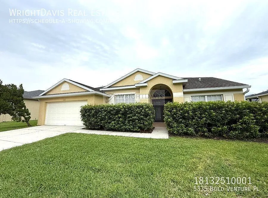 4/2 in Lexington Oaks Golf Course Community — Photo 2