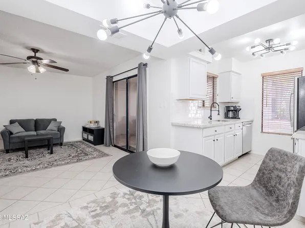 10610 S 48th St Unit 1065, Phoenix, AZ 85044