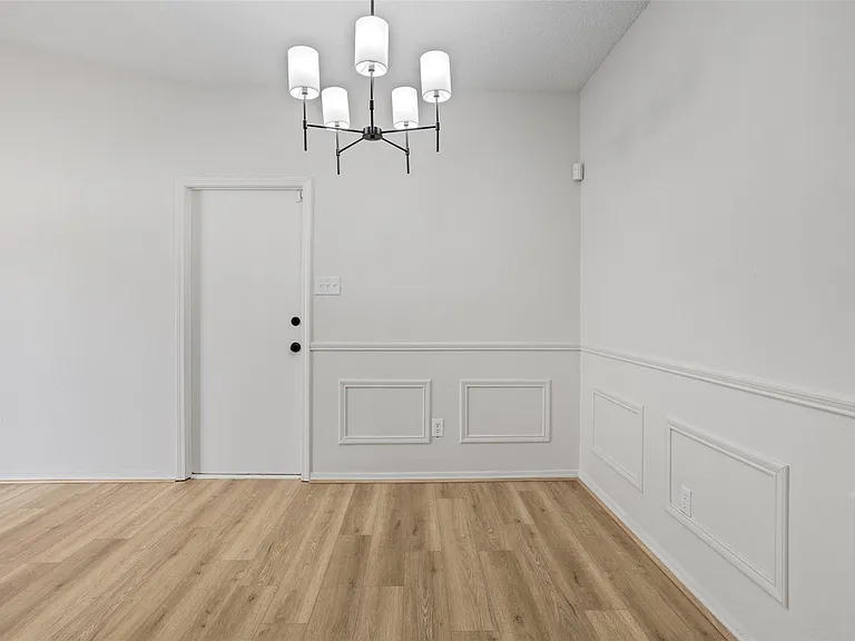 4313 Flamingo Way — Photo 10