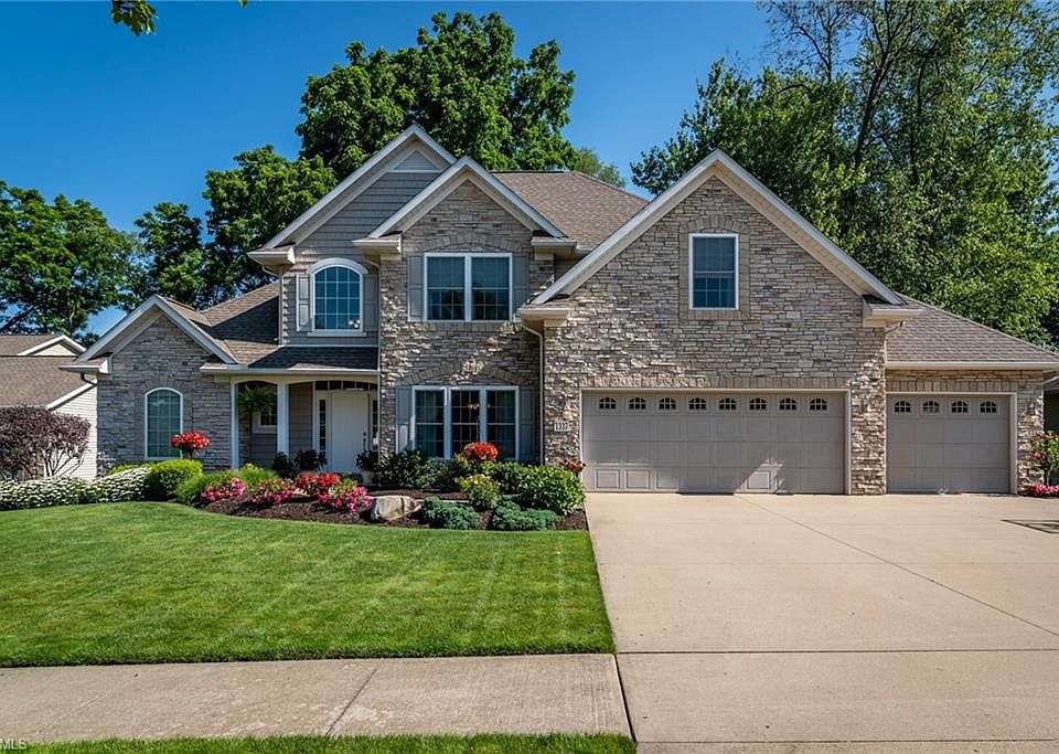 1st image of 1337 Logan Ln