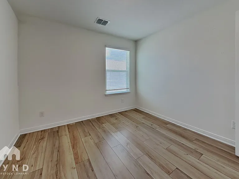 10840 Emerick St — Photo 11