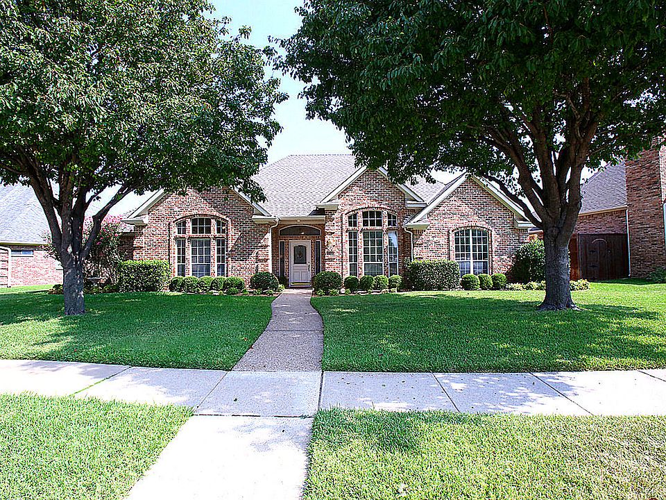 2nd image of 4545 Arlen Dr