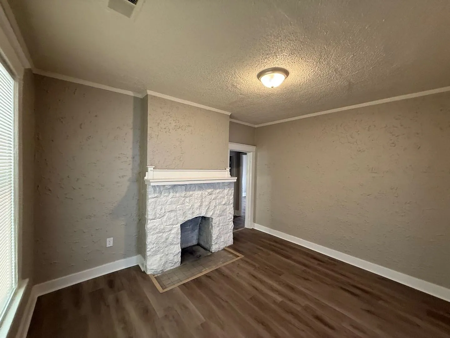 More Space to Love! 2-Bedroom Home in Midtown Memphis — Photo 4
