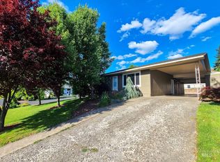 1705 11th St, Lewiston, ID 83501