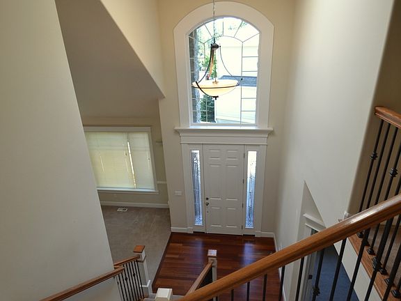 2nd image of 13501 NE 200th St